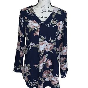 FADDARE NWT navy flowered loner sleeves tunic medium‎